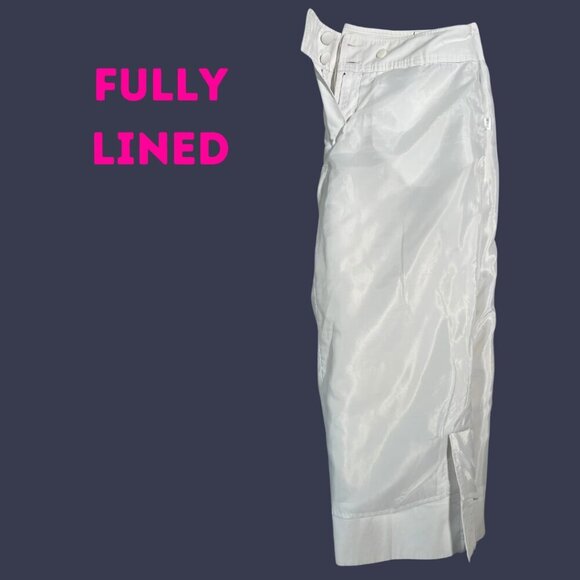 Ann Taylor LOFT [10 - EUC] White Button-Detail Cropped Casual Pants - Picture 6 of 9